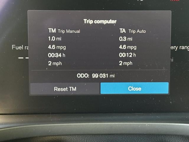 2024 Volvo XC60 Recharge Plug-In Hyb Core Dark Theme