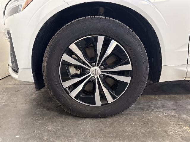 2024 Volvo XC60 Recharge Plug-In Hyb Core Dark Theme