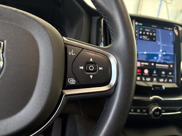 2024 Volvo XC60 Recharge Plug-In Hyb Core Dark Theme