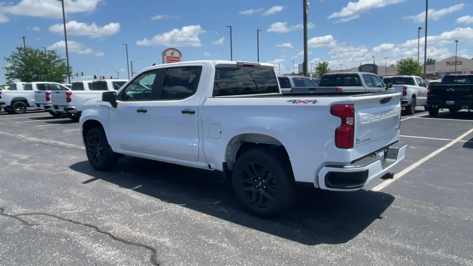 2025 Chevrolet Silverado 1500 Custom