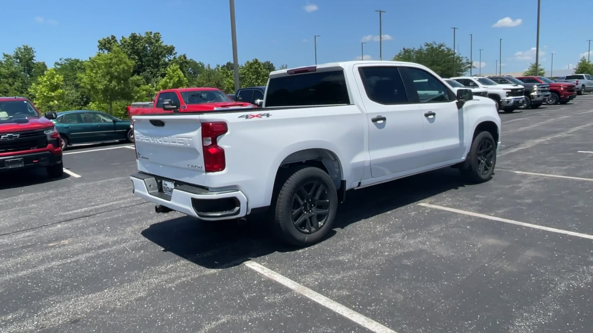 2025 Chevrolet Silverado 1500 Custom