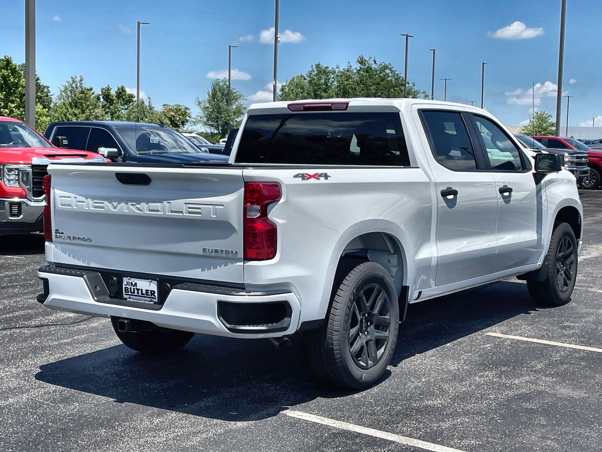 2025 Chevrolet Silverado 1500 Custom