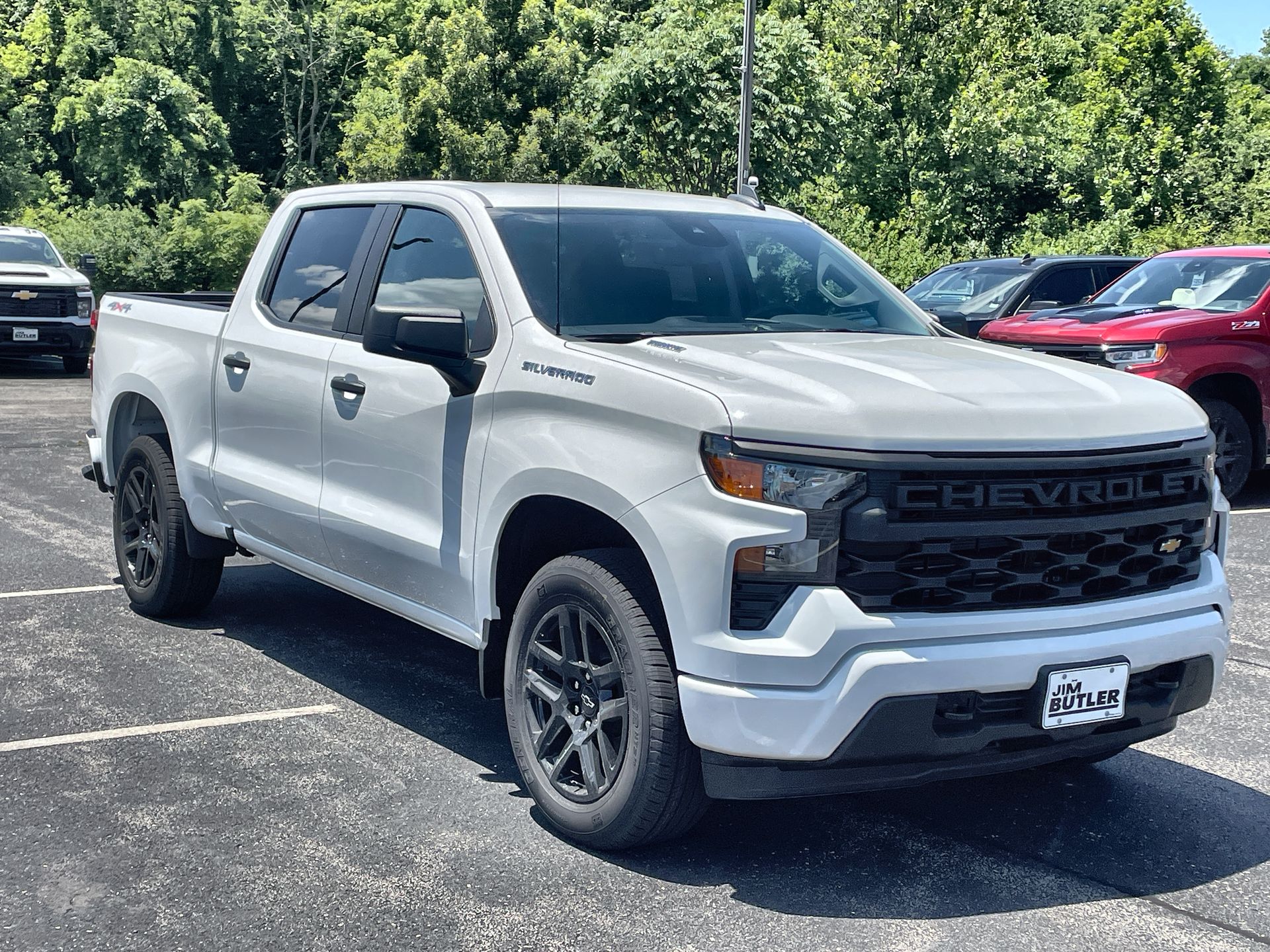2025 Chevrolet Silverado 1500 Custom