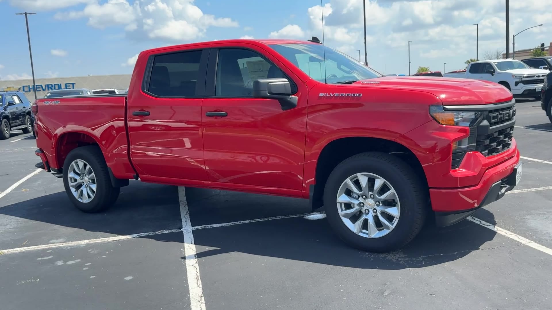 2025 Chevrolet Silverado 1500 Custom