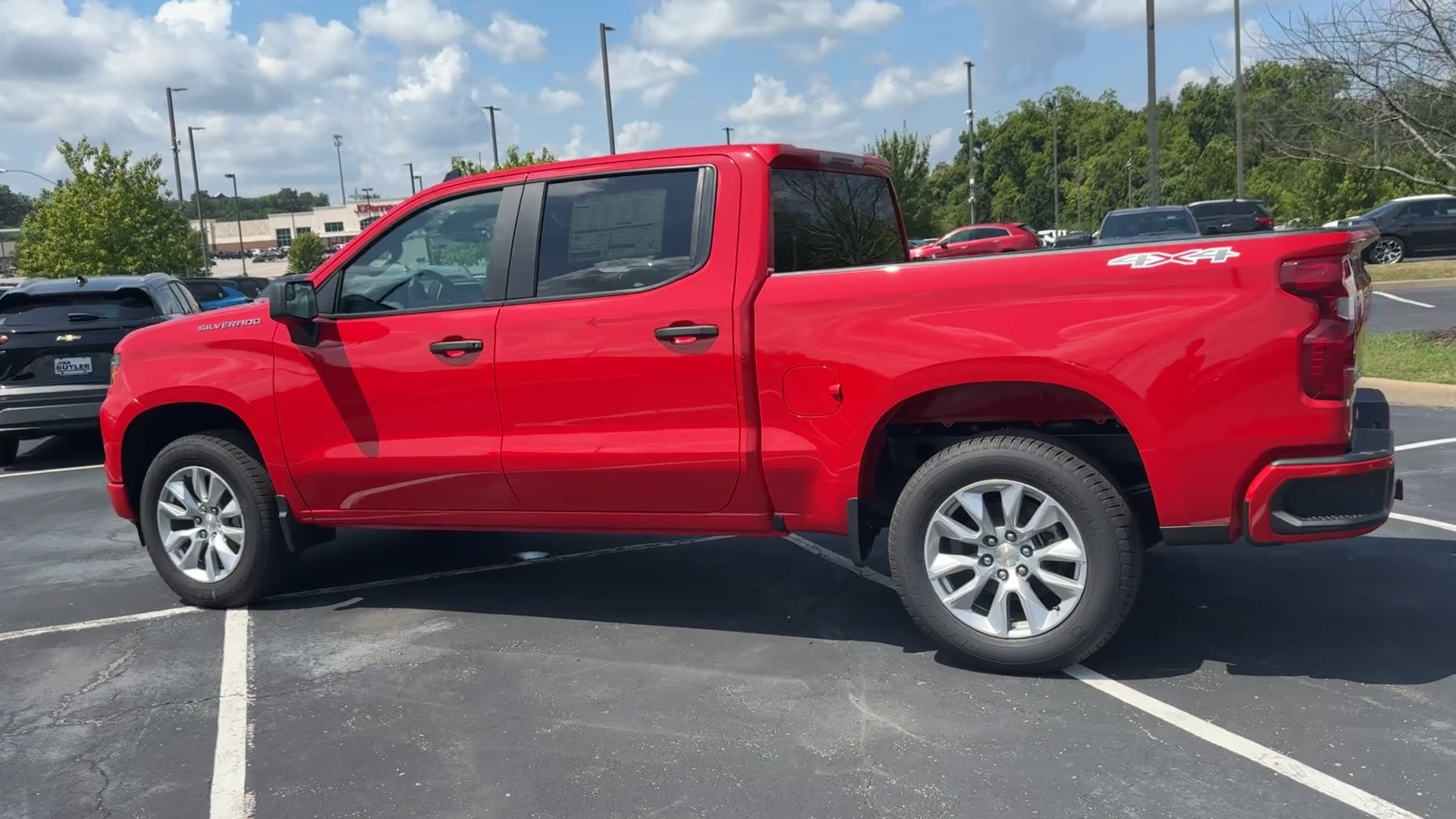 2025 Chevrolet Silverado 1500 Custom