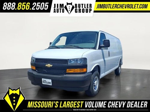 2026 Chevrolet Express Cargo WT