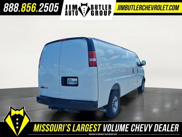 2026 Chevrolet Express Cargo WT