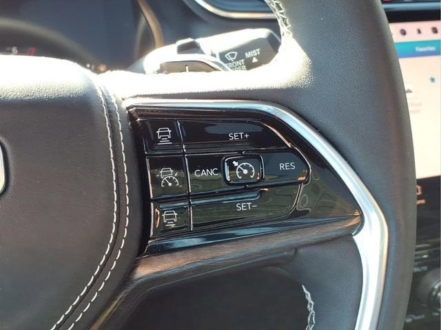 2023 Jeep Grand Cherokee Overland