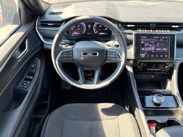 2025 Jeep Grand Cherokee L Laredo X