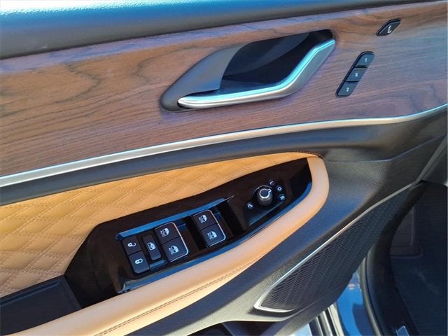 2025 Jeep Grand Cherokee L Summit