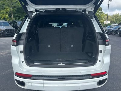 2023 Jeep Grand Cherokee L Summit Reserve