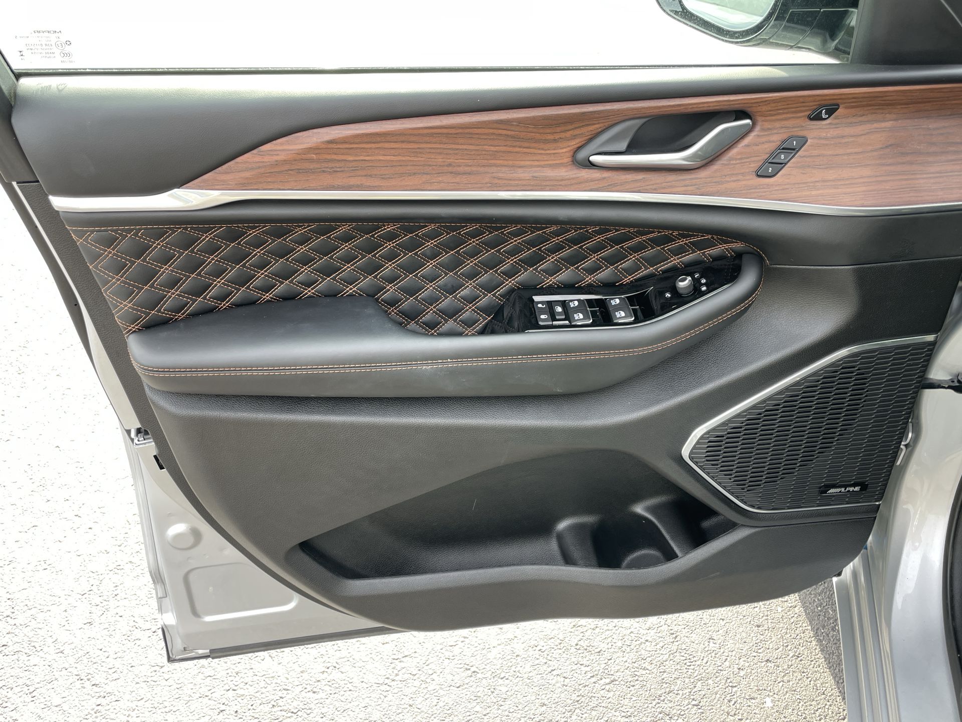 2024 Jeep Grand Cherokee L Summit