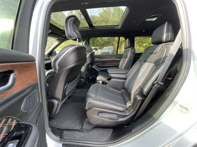 2024 Jeep Grand Cherokee L Summit