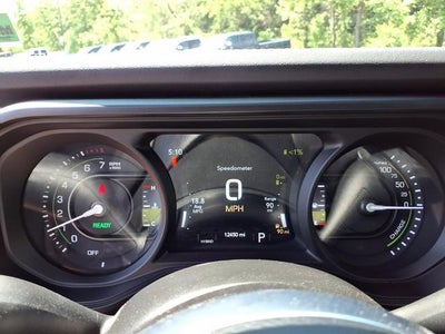 2025 Jeep Wrangler 4xe Sahara