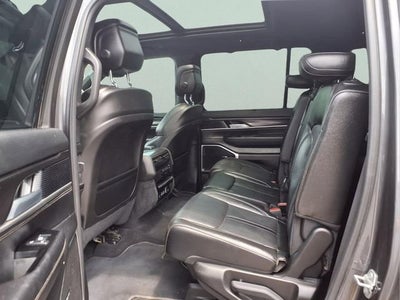 2023 Jeep Wagoneer L Base