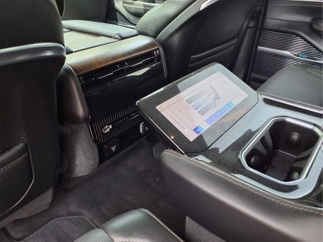 2024 Jeep Grand Wagoneer L Base