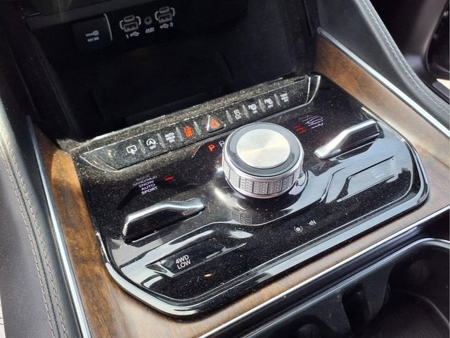 2024 Jeep Grand Wagoneer L Base