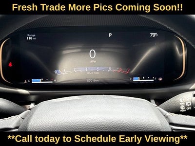 2023 Jeep Wagoneer Base