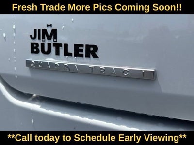 2023 Jeep Wagoneer Base