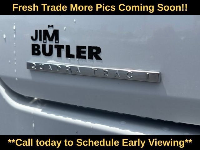 2023 Jeep Wagoneer Base