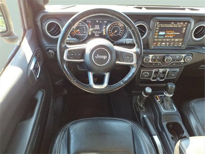 2022 Jeep Gladiator Overland