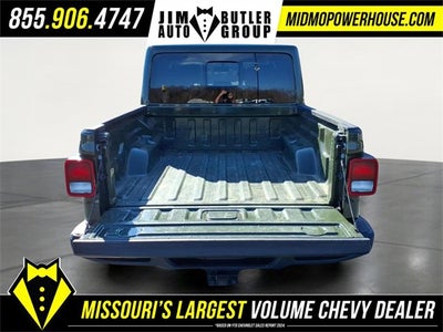 2022 Jeep Gladiator Overland