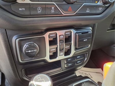 2025 Jeep Gladiator High Tide
