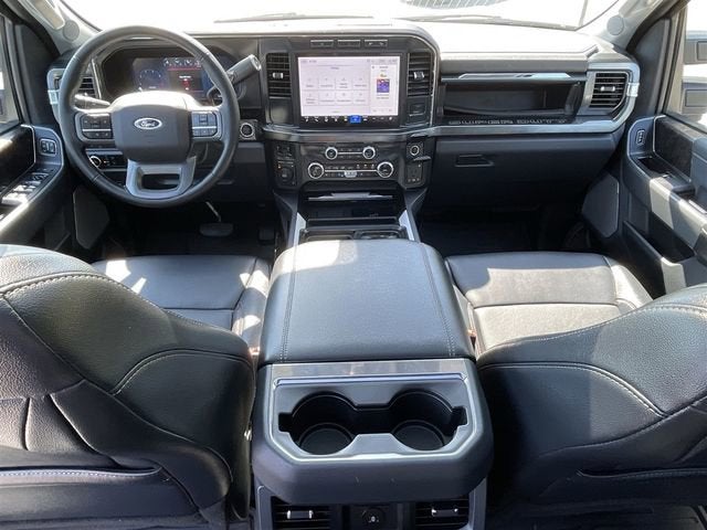 2024 Ford Super Duty F-350 DRW XLT