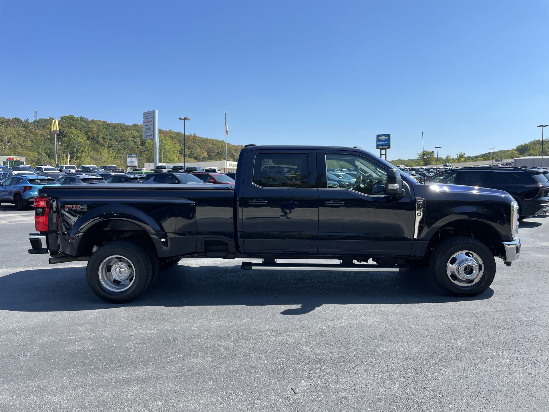 2024 Ford Super Duty F-350 DRW XLT