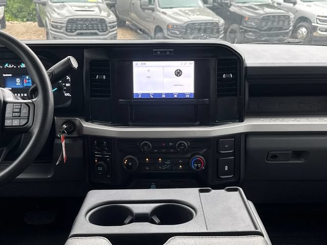2026 Ford Super Duty F-350 DRW XL