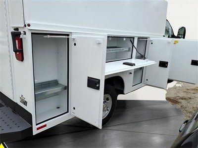 2025 Chevrolet Express Cutaway 3500 1WT