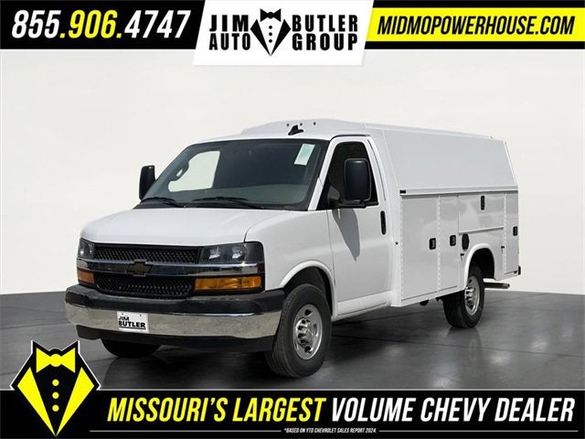 2025 Chevrolet Express Cutaway 3500 1WT