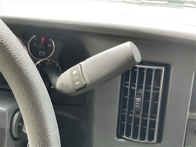 2025 Chevrolet Express Cutaway 3500 1WT