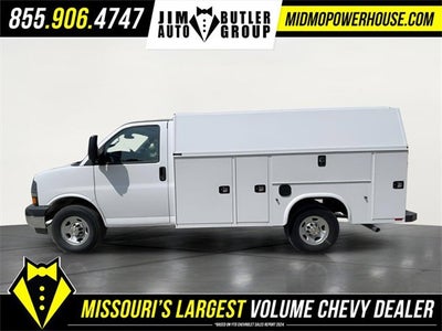 2025 Chevrolet Express Cutaway 3500 1WT