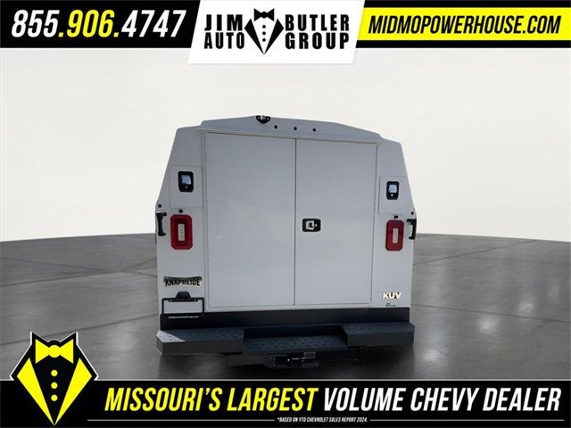 2025 Chevrolet Express Cutaway 3500 1WT