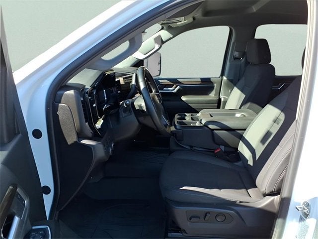 2025 Chevrolet Silverado 3500 HD Chassis Cab LT