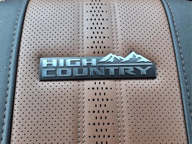 2026 Chevrolet Silverado 3500 HD High Country DRW