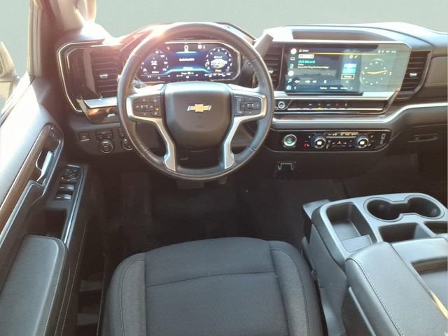 2022 Chevrolet Silverado 1500 LT (2FL)