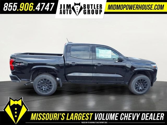 2026 Chevrolet Colorado Work Truck - Photo 2