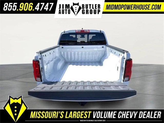 2024 Chevrolet Colorado WT