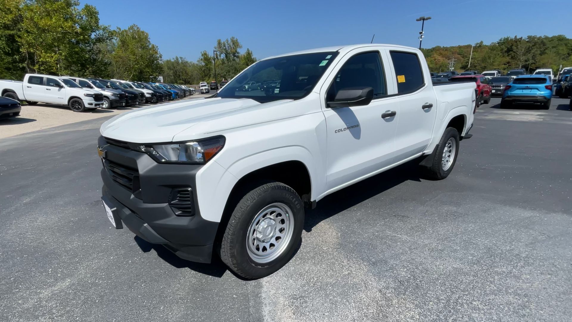 2024 Chevrolet Colorado WT