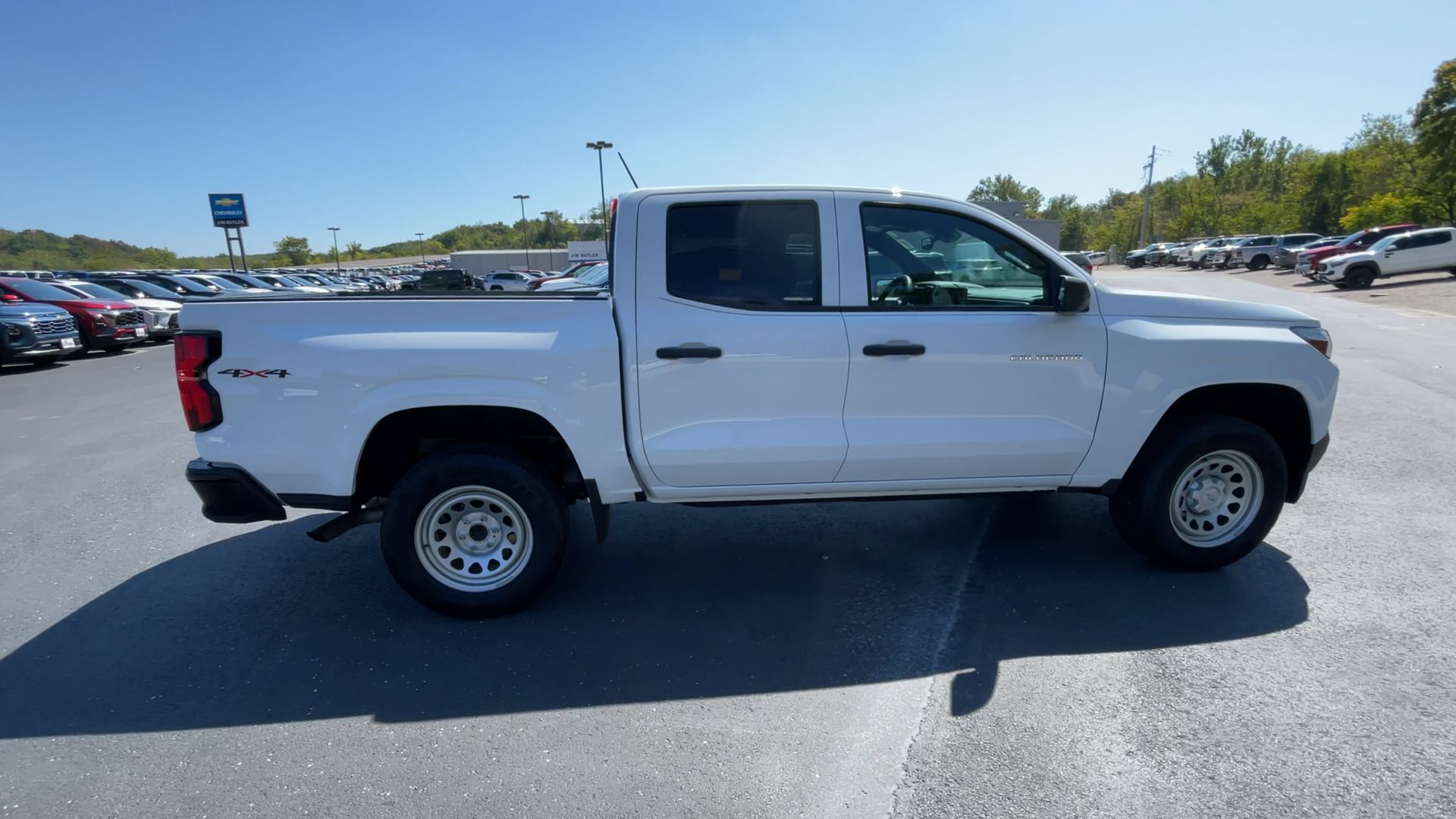 2024 Chevrolet Colorado WT