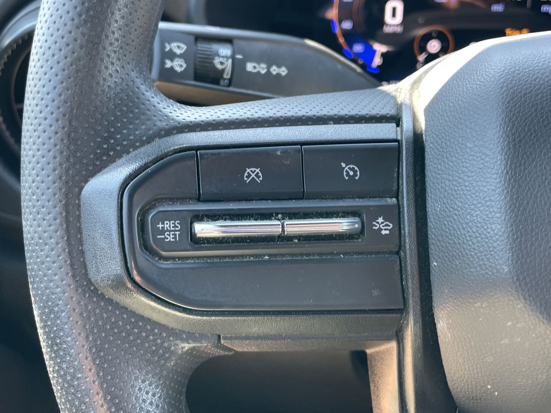 2024 Chevrolet Colorado WT