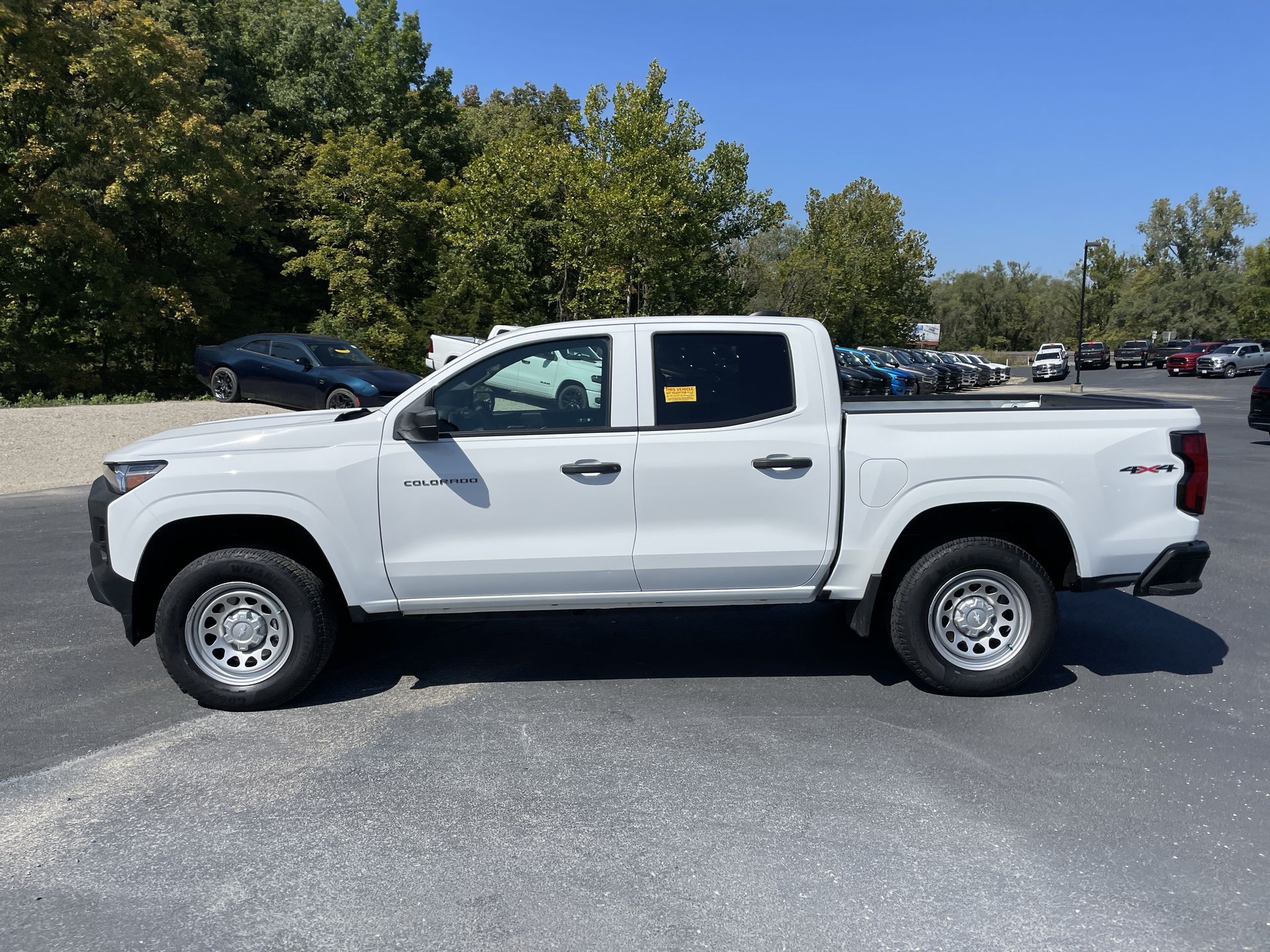 2024 Chevrolet Colorado WT