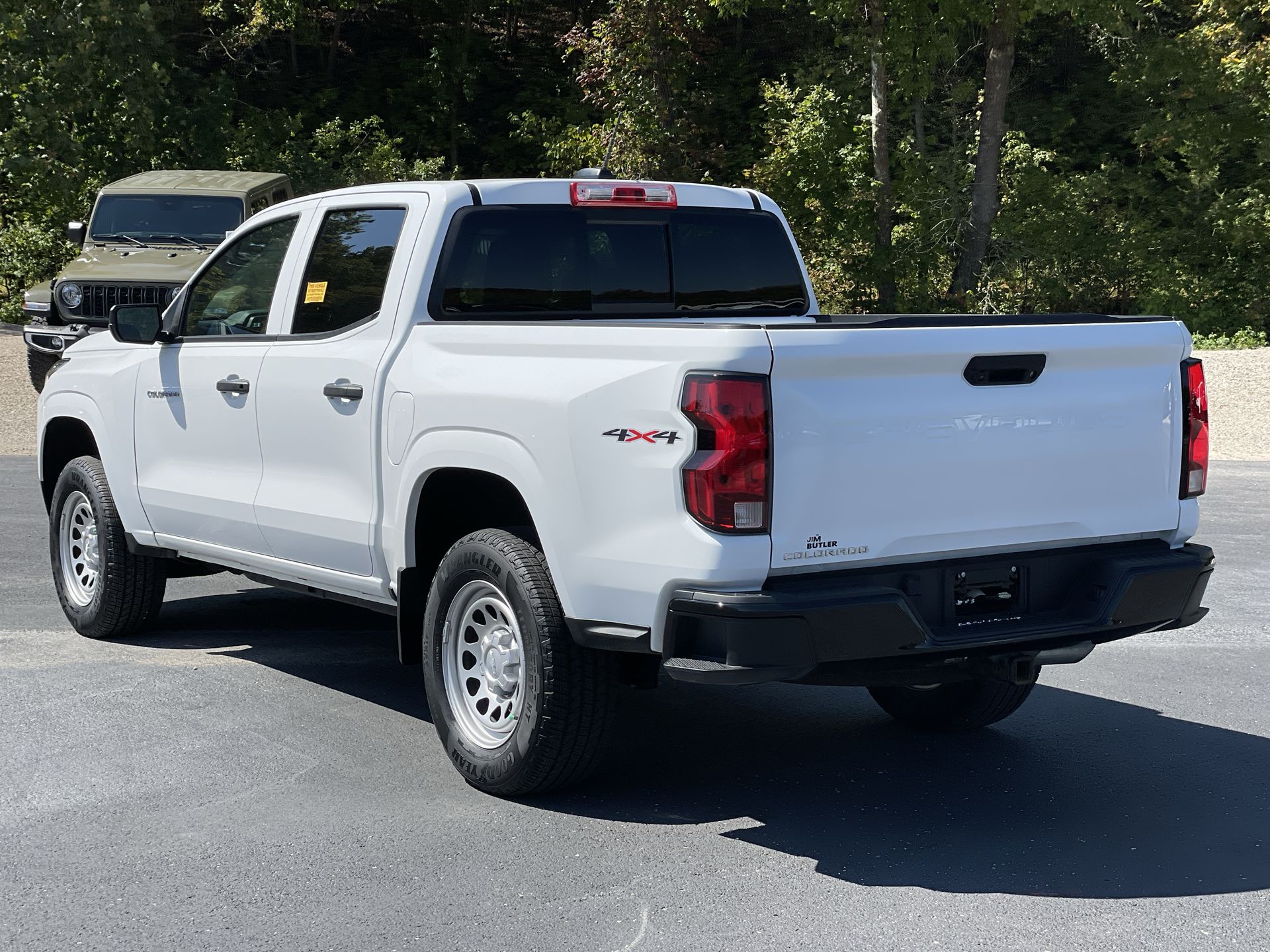 2024 Chevrolet Colorado WT