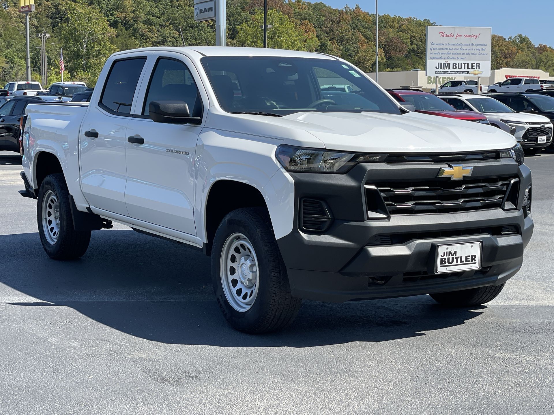 2024 Chevrolet Colorado WT