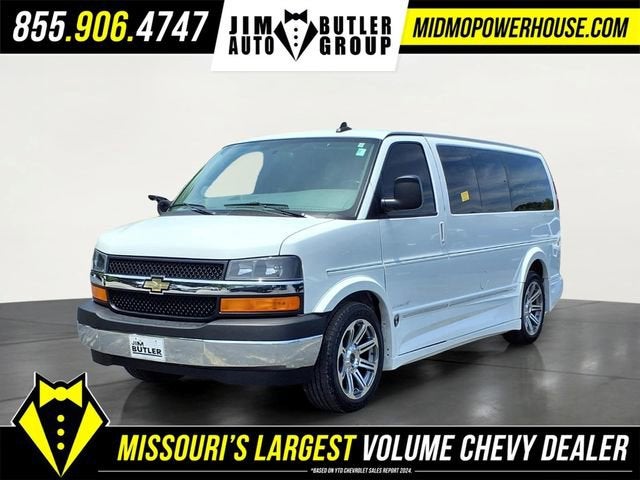 2018 Chevrolet Express 2500 Work Van HD's photo