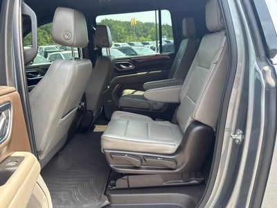 2022 GMC Yukon XL SLT