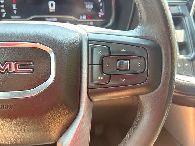 2022 GMC Yukon XL SLT