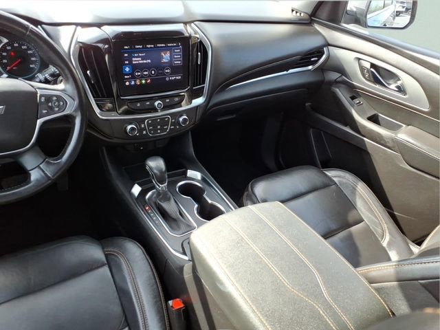 2021 Chevrolet Traverse LT Leather